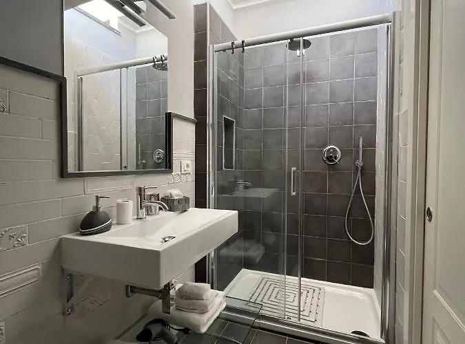 Maison De Charme לינה וארוחת בוקר 4*