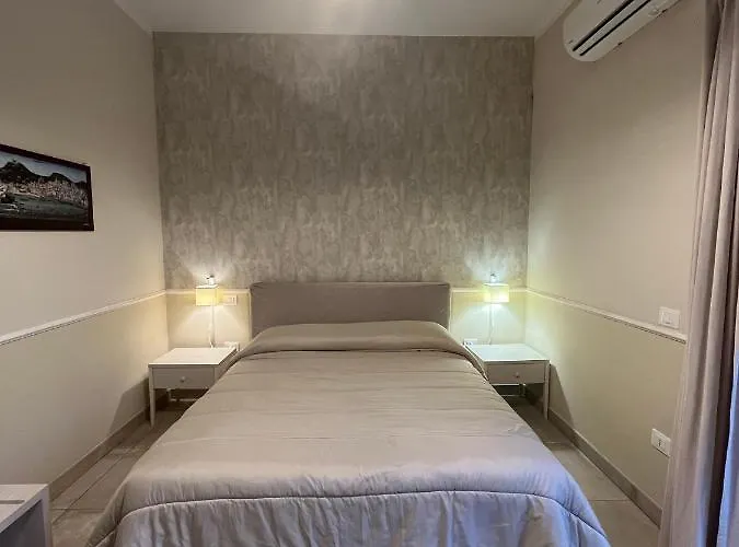 Maison De Charme לינה וארוחת בוקר