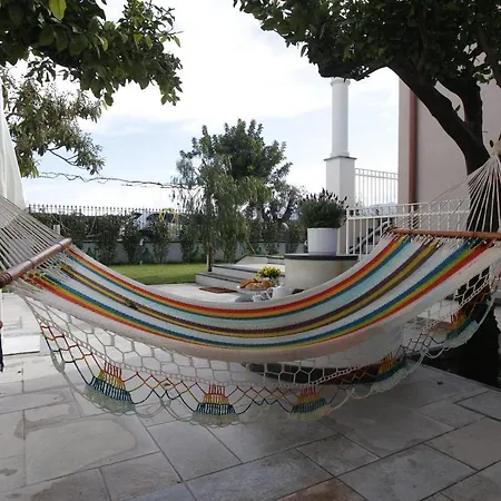Maison De Charme Bed & Breakfast *