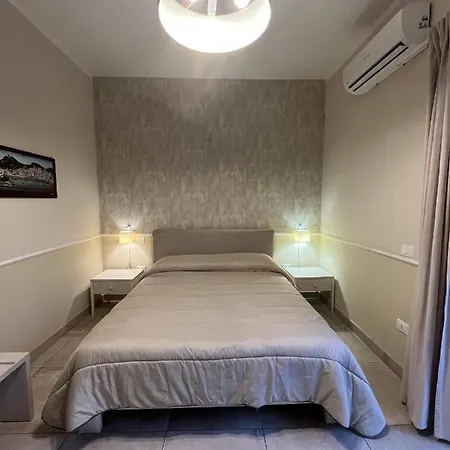 Maison De Charme Bed & Breakfast