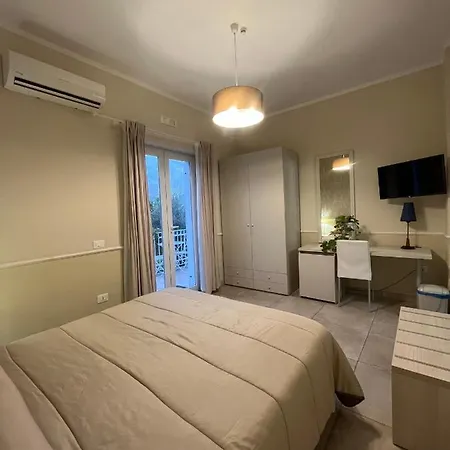 Maison De Charme Bed and Breakfast Πομπηία