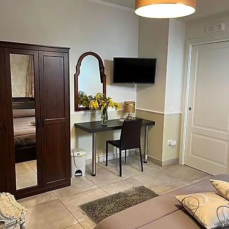 Maison De Charme Bed and Breakfast Πομπηία